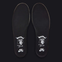 Nardwaur x Nike SB Dunk Low “Tartan”