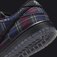 Nardwaur x Nike SB Dunk Low “Tartan”