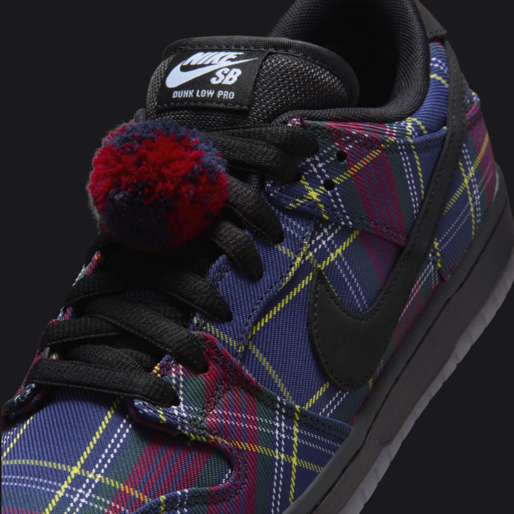 Nardwaur x Nike SB Dunk Low “Tartan”