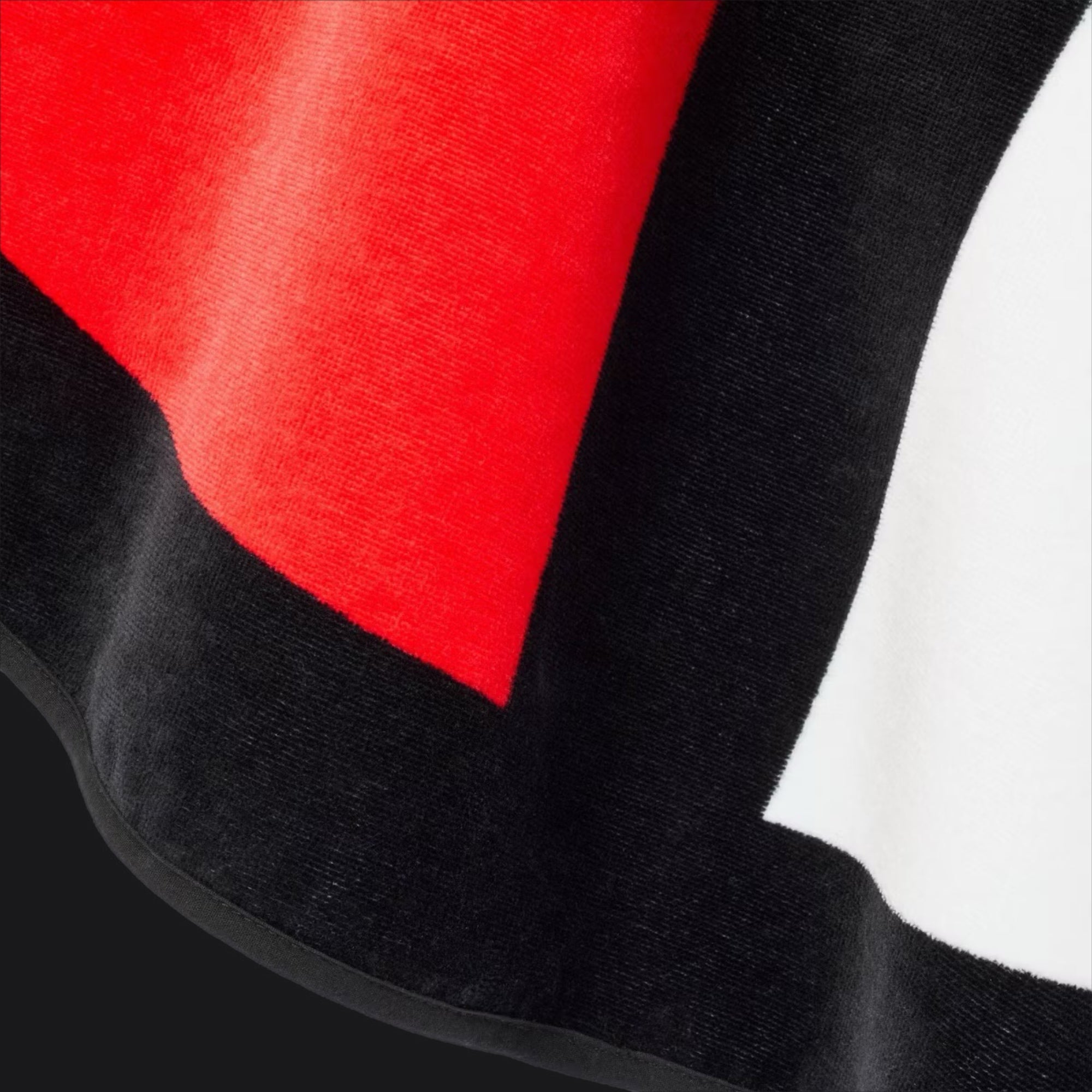 Ultimate Poké Ball Banner Beach Towel - Pokémon x Target