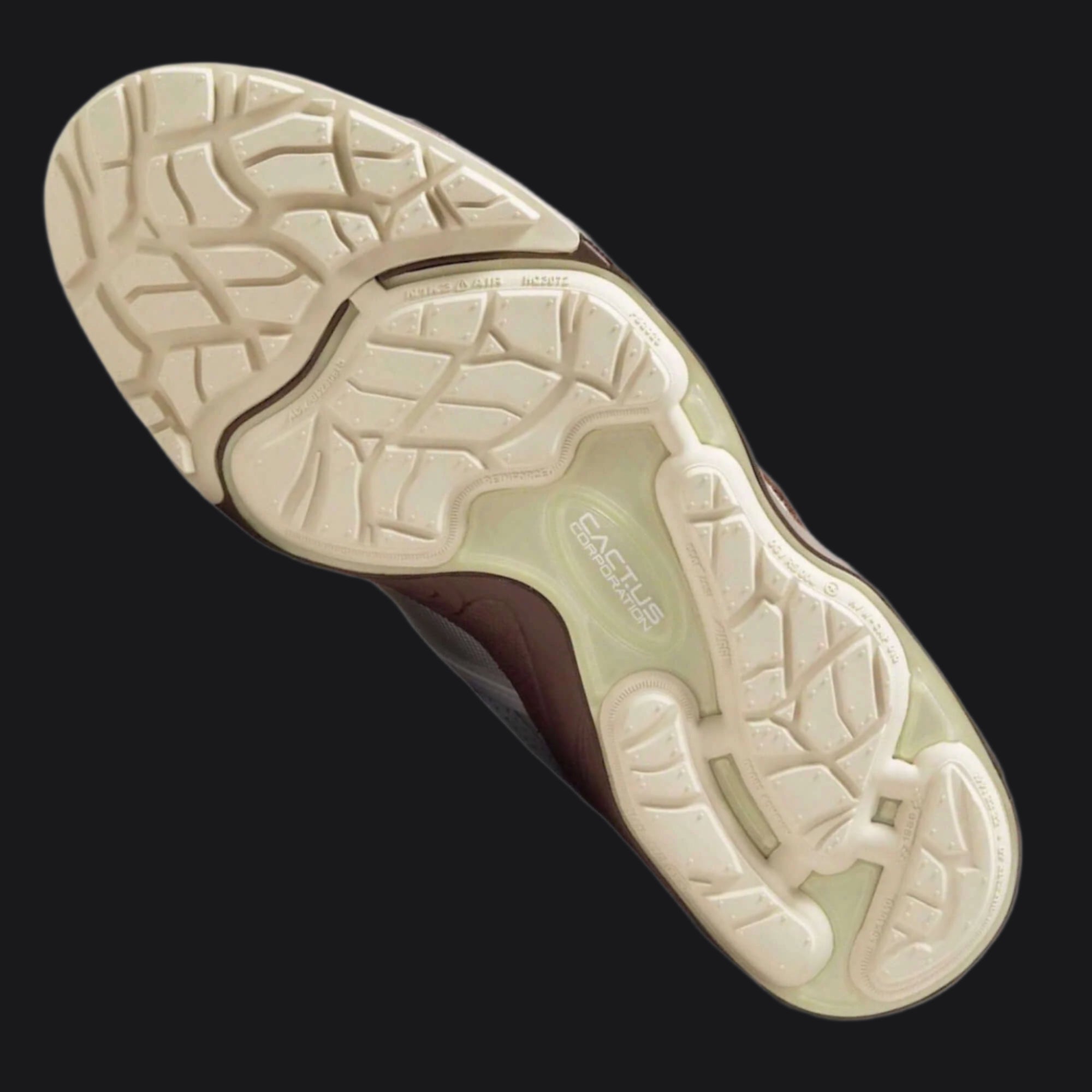 Travis Scott x Nike Zoom Field Jaxx “Light Chocolate”