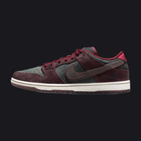 Riot SkateShop x Nike SB Dunk Low