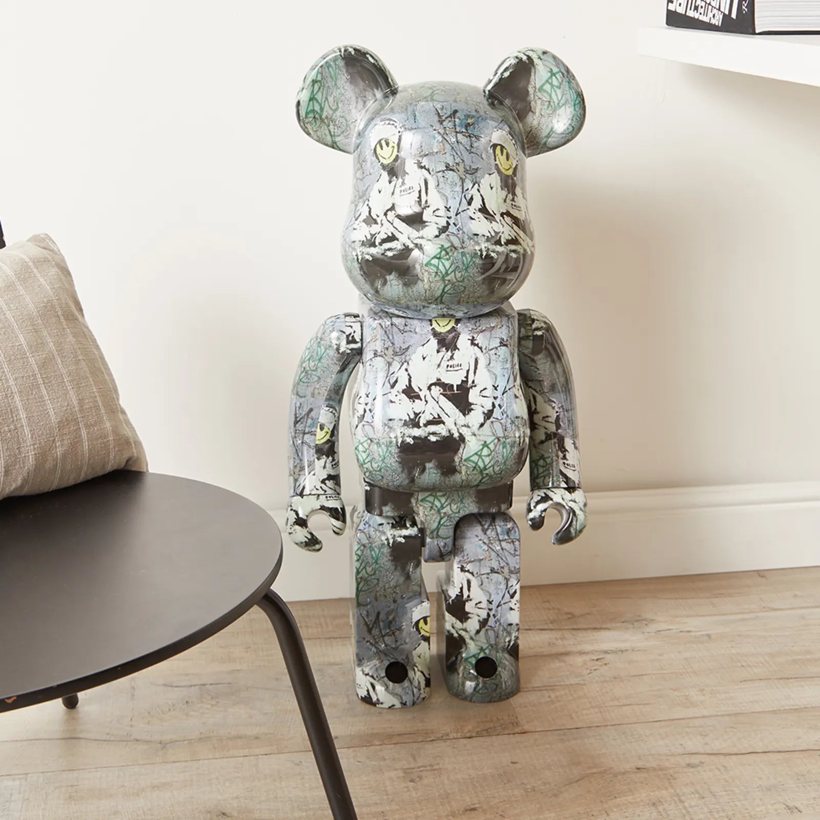 MEDICOM RIOT COP BE@RBRICK